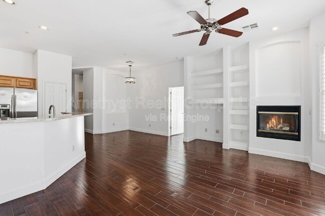 Photo - 14000 N 94th St