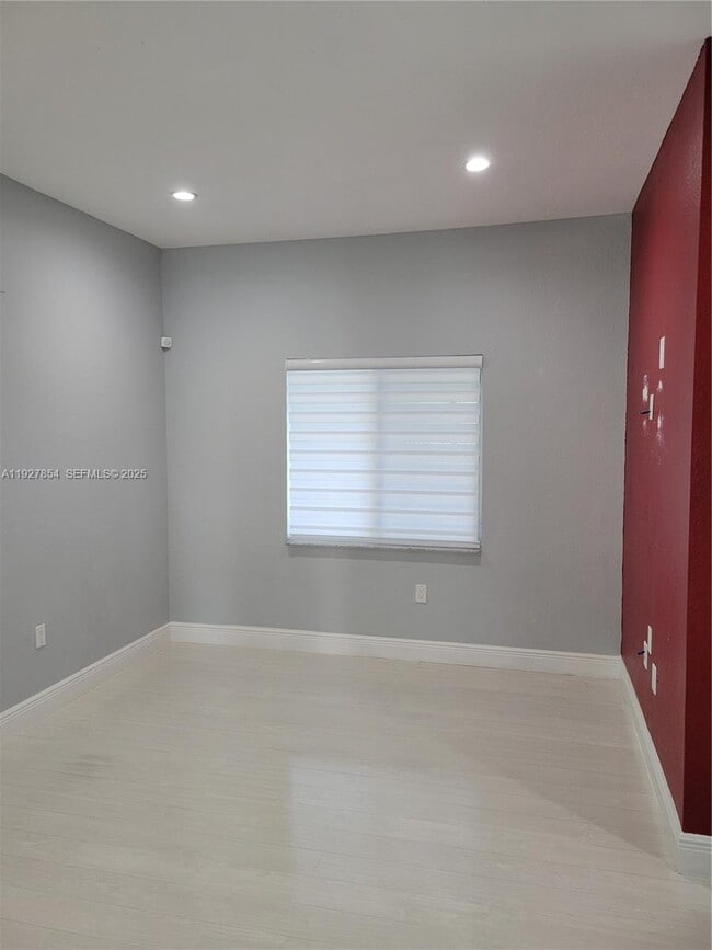 Photo - 29263 SW 142nd Ave