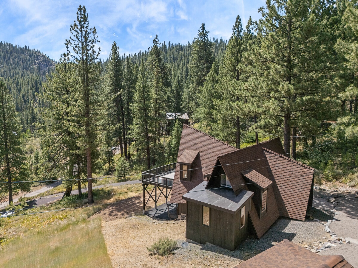 Photo - 10890 Juniper Way House