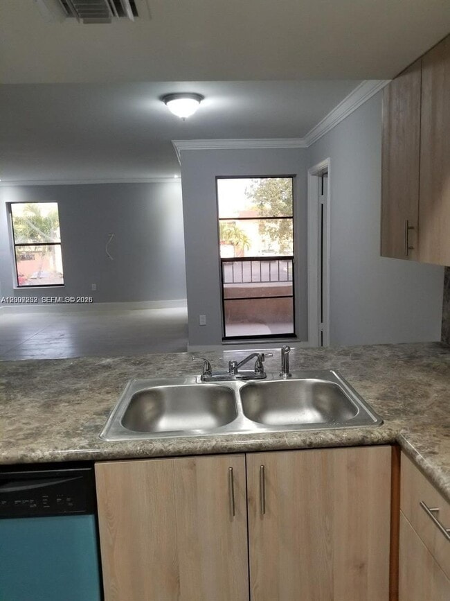 Photo - 10847 NW 7th St Unit 16-22