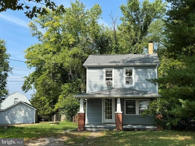 Building Photo - 1005 Manning Dr