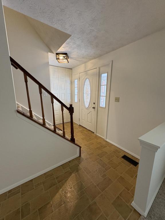 Photo - 6884 Slippery Rock Dr