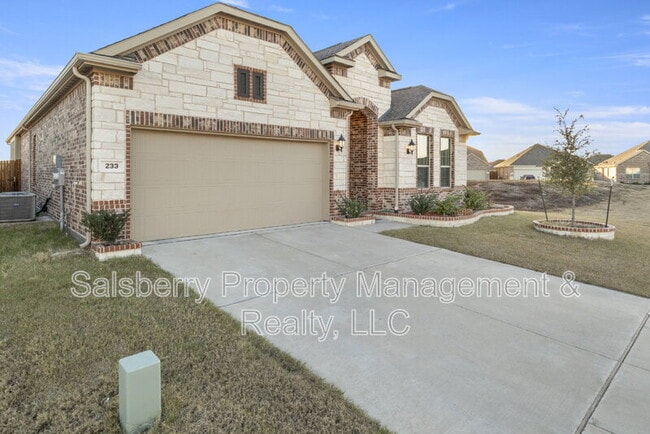 Photo - 233 Cherryvale Ln