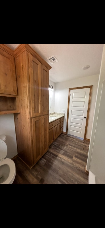 Photo - 407 W Adler Ave