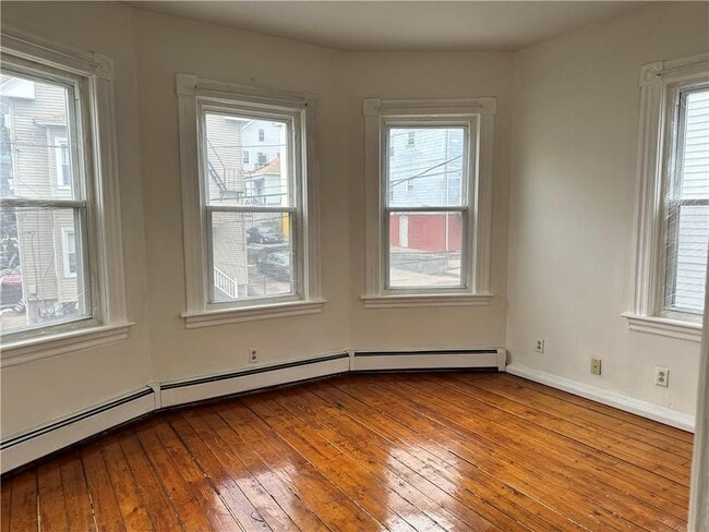 Photo - 23 Cutler St