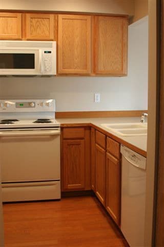 Photo - Charming 3-Bed, 2.5-Bath Townhouse near Evergreen Fairgrounds in Monroe