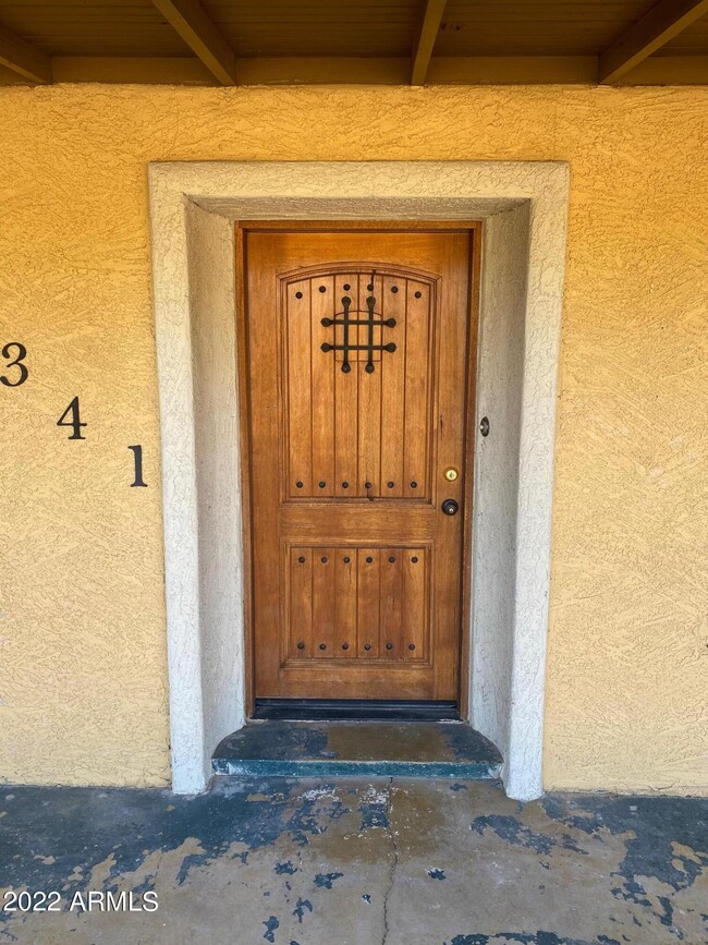 Photo - 4341 E Vernon Ave