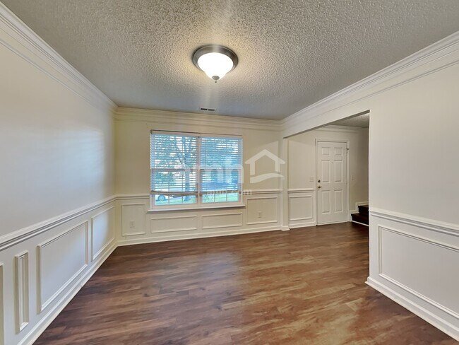 Photo - 1003 Glen Hollow Dr