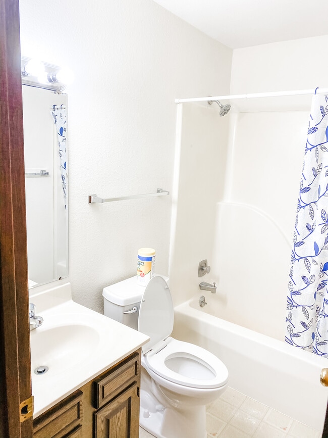 Peppertree Apartments