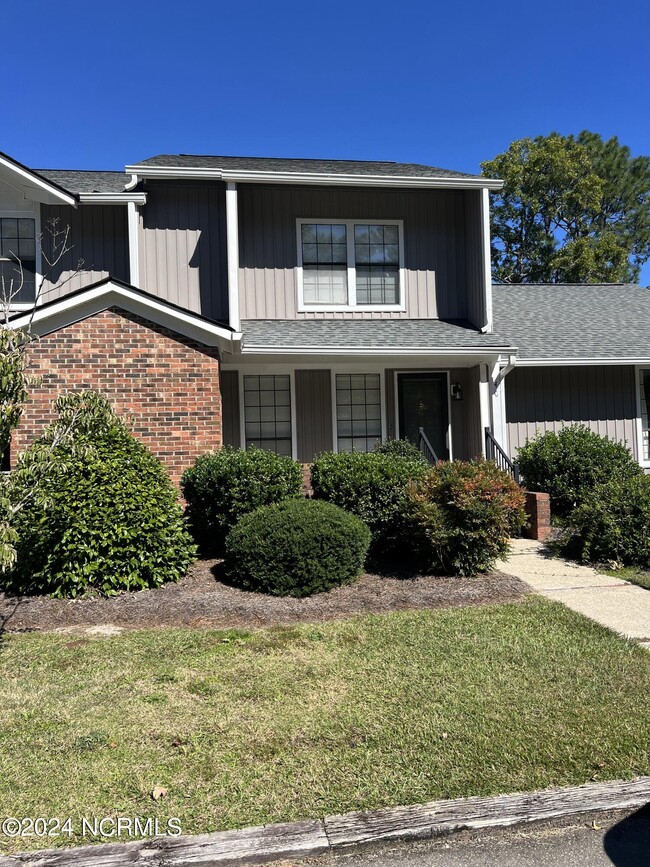 Photo - 925 Morganton Rd Townhome