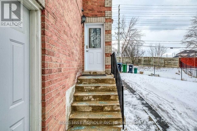 Photo - 5045 Rundle Ct