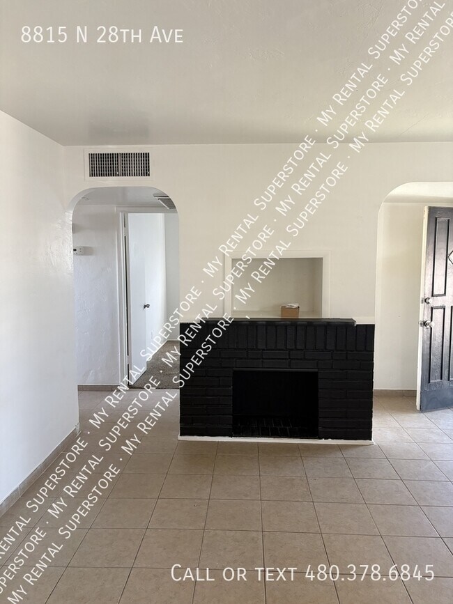 Photo - 8815 N 28th Ave
