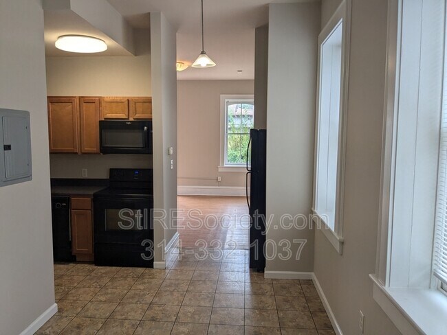 Photo - 229 Steins St Unit 1F