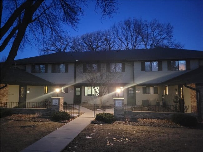 Building Photo - 13316 Zenith Ln