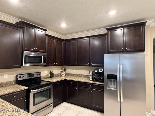 Photo - 7292 Claremont Creek Dr