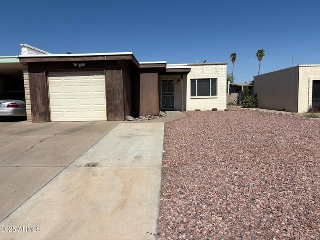 Building Photo - 12643 N 113th Dr Rental