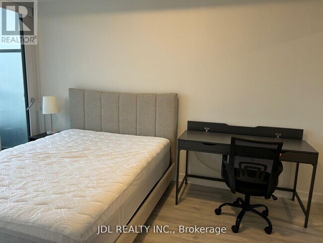 Photo - 70 Princess St Unit 2805