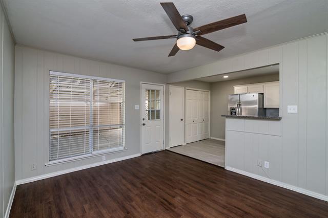 Photo - 2726 Starcrest Ln