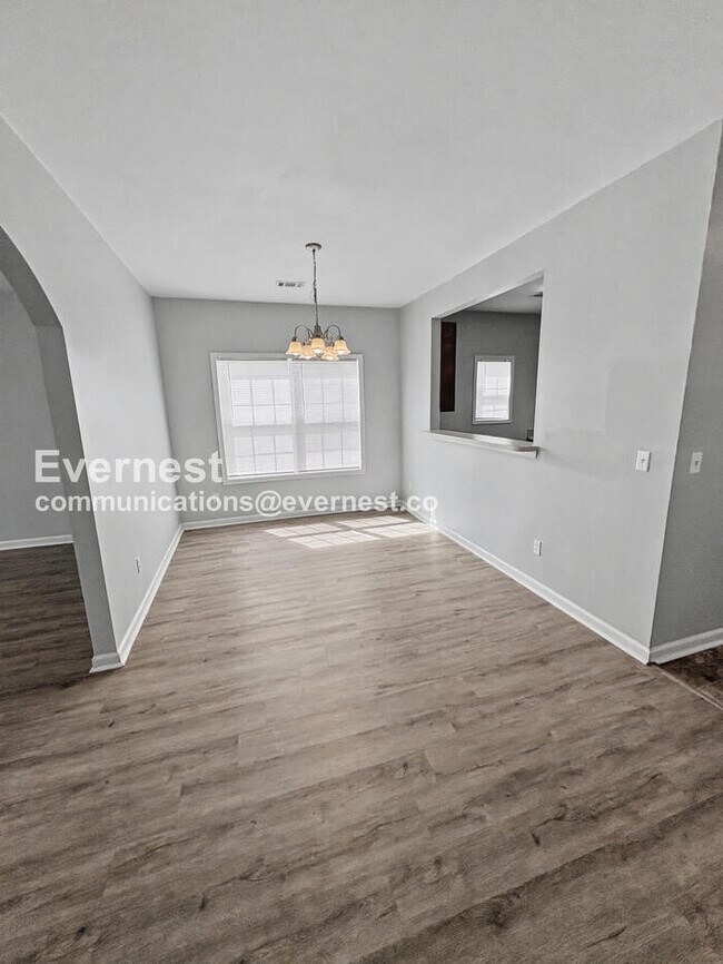 Photo - 8637 Thomas Rd