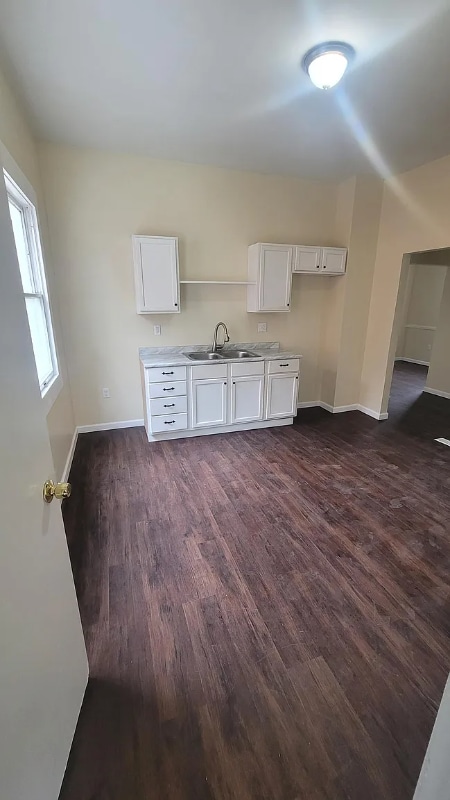 Photo - 4485 W 136th St Apartamento Unidad Downstairs