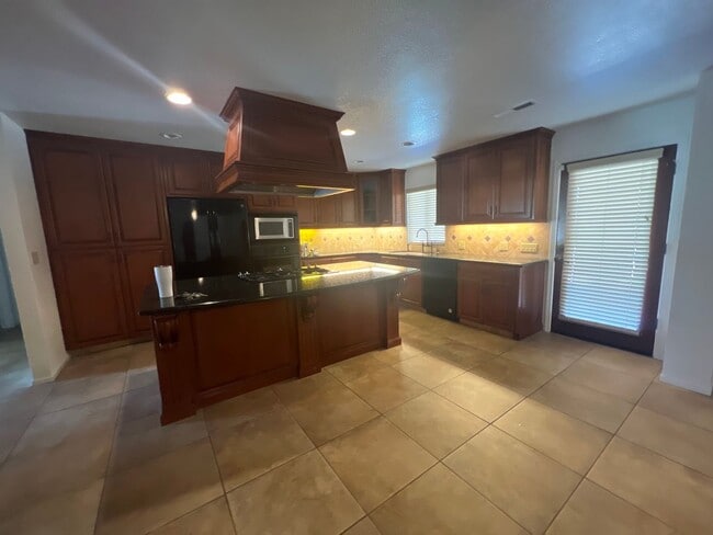 Photo - Beautiful home in Kingsburg