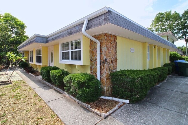 Building Photo - 204 Jody Ct Unit APT A