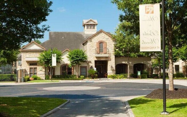 Photo - 23200 Forest N Dr Unit d2