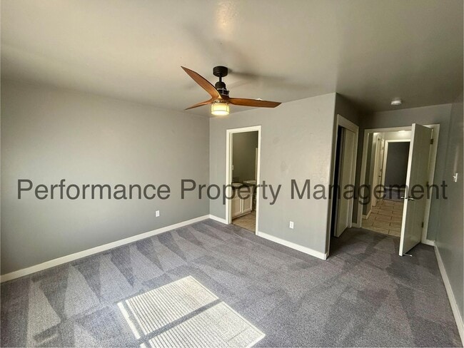 Photo - 326 Beardsley Ave Unit B
