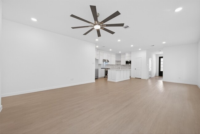 Photo - 13071 Pne Trace St