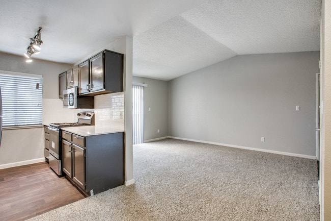 Photo - The Mark at 2600