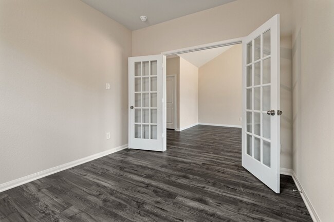 Photo - 345 Fastboy Ln