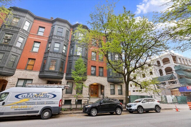 Photo - 505 W Fullerton Pky Unidad #  01 Rental