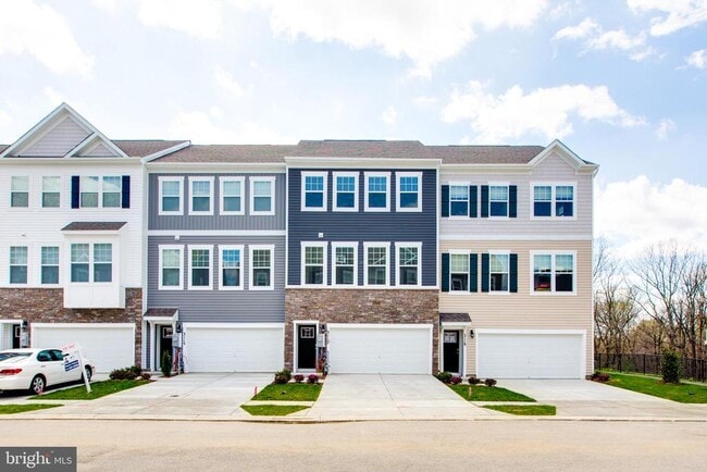 Photo - 3117 Laurel Hl Rd