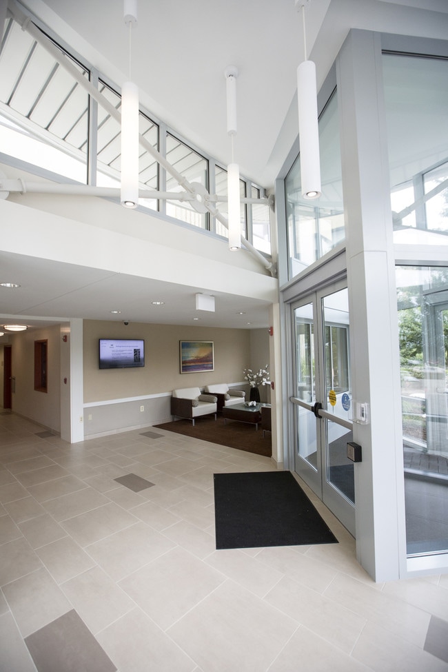 Photo - Edgewood Commons 601