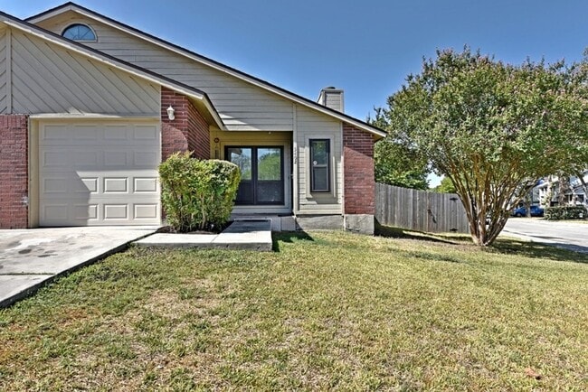 Building Photo - 3404-3404 Ridge Ash Unit 3402