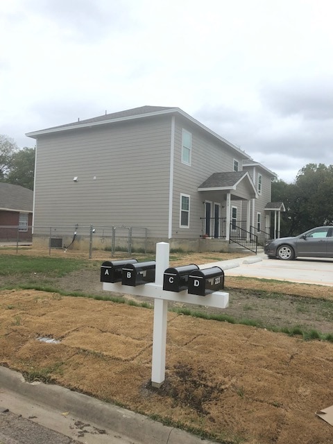 Building Photo - 223-C N Buffalo St