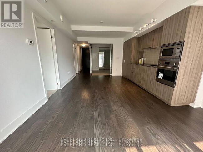 Photo - 955 Bay St. Unit 1309