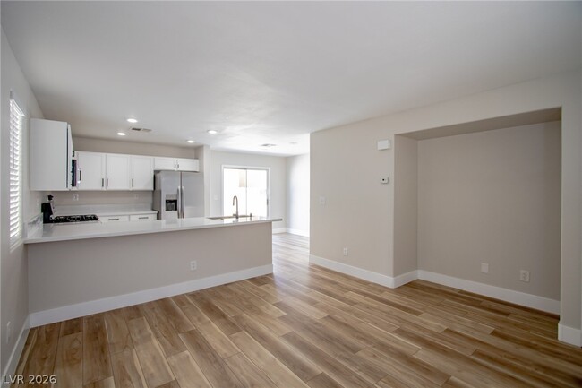 Photo - 2108 Sandy Ln