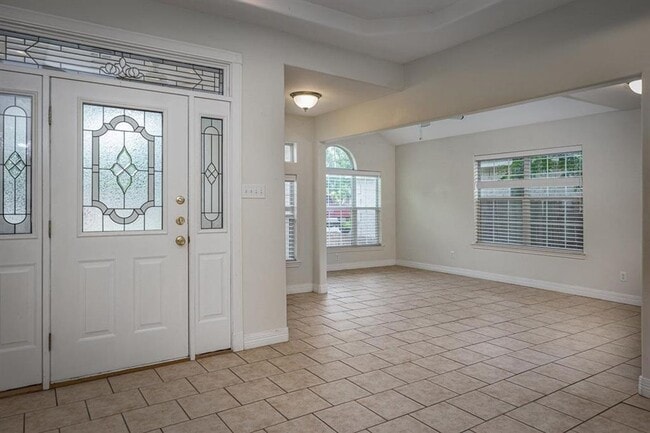 Photo - 201 Elise's Cir