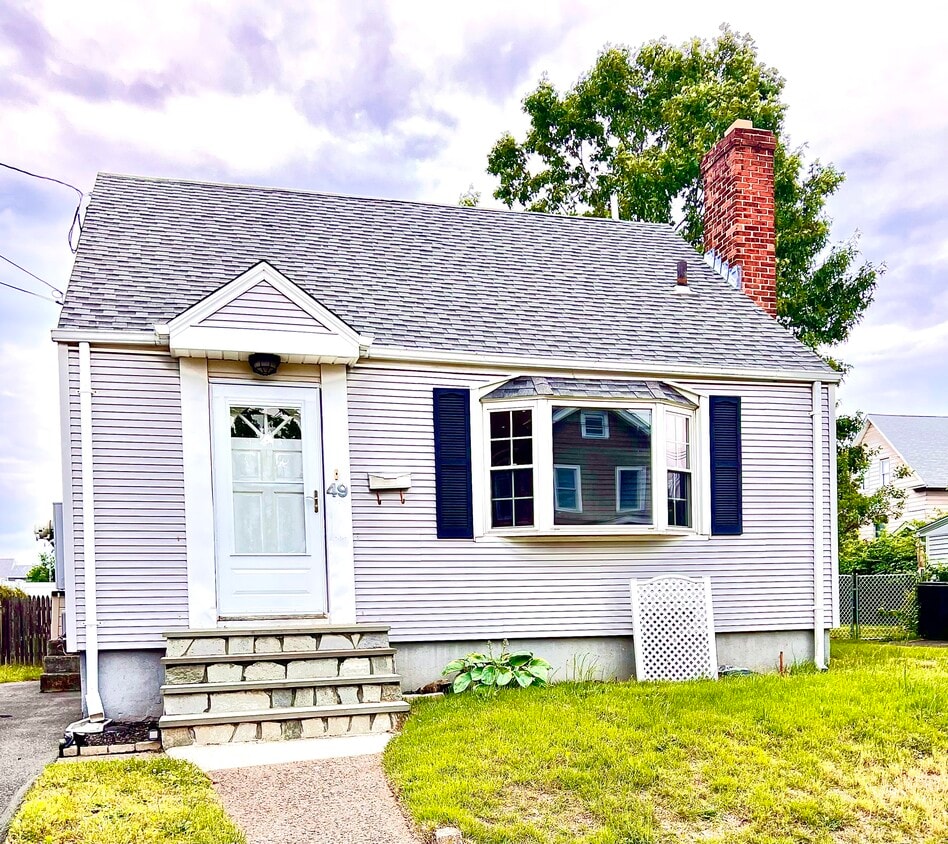 Photo - 49 Union Ave (West Haven, CT)