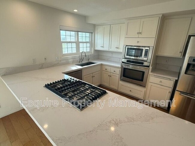 Photo - 2847 Harbor Blvd Unit #1