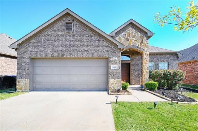 Photo - 640 Teakwood Dr