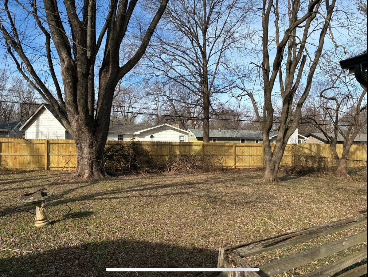 Photo - Very spacious 4 bedroom, 2 bath home in Kickapoo Schools! This will go fast!