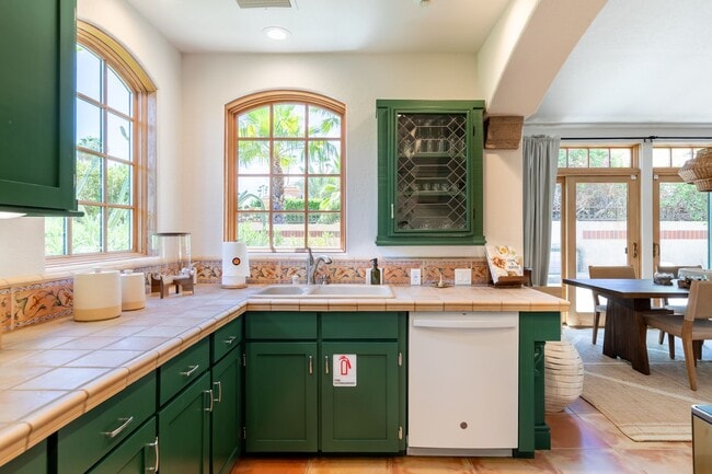 Photo - Luxury Oasis in Palm Springs Retreat (Monthly Only - No Long Term)