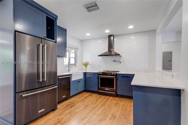 Photo - 101 NW 100th St