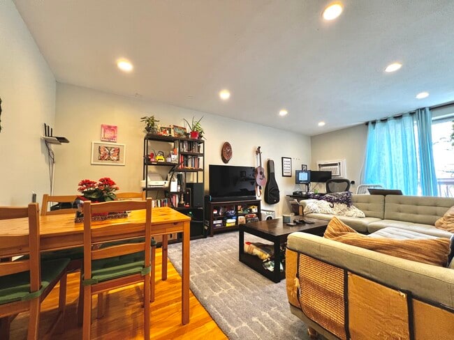 Photo - 142 Kenrick St Condo Unit 35