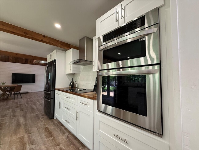 Photo - 22990 SW 156th Ave