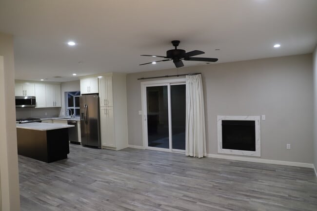 Photo - 3225 Clayton Rd Unit B