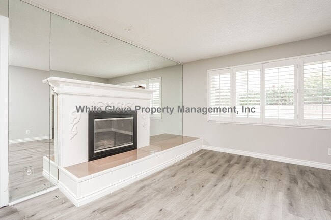 Photo - Beautiful 3 Bedroom Fullerton Home with Pool