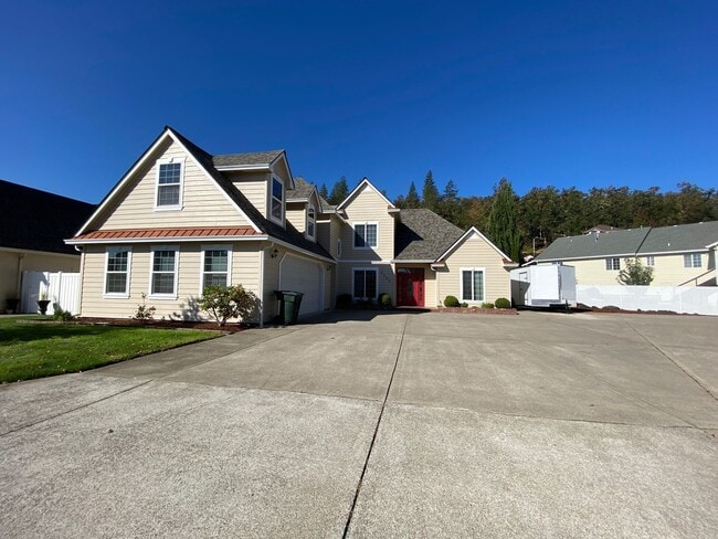 Building Photo - druc01 Unit 2400 NW Canterbury Dr